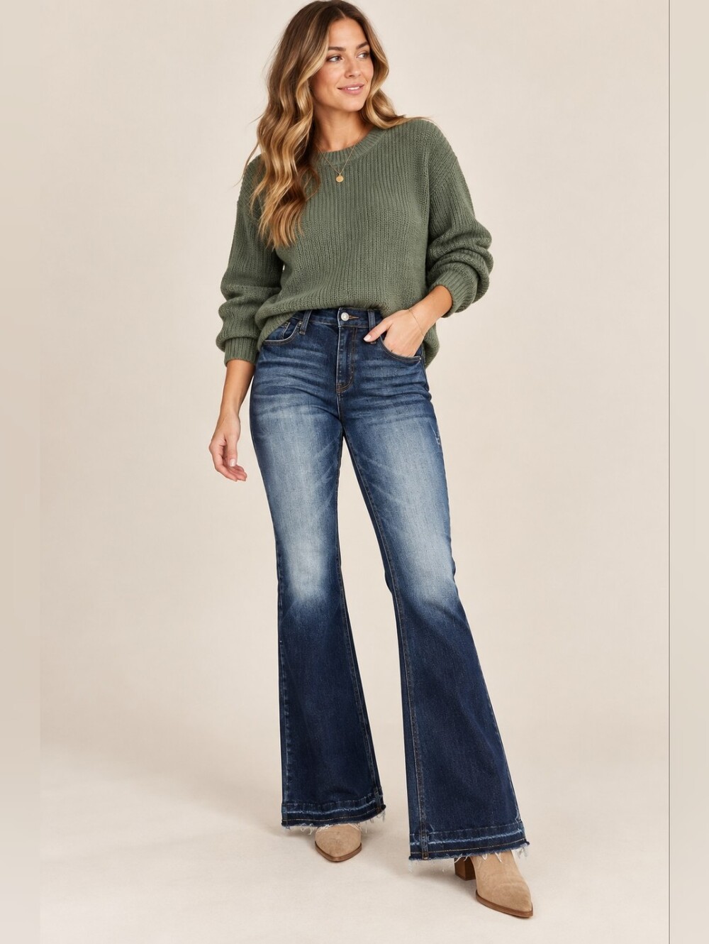 KanCan Women's Flare Jeans Brave Released Hems Classic Stretch MR 7/27 NEW
